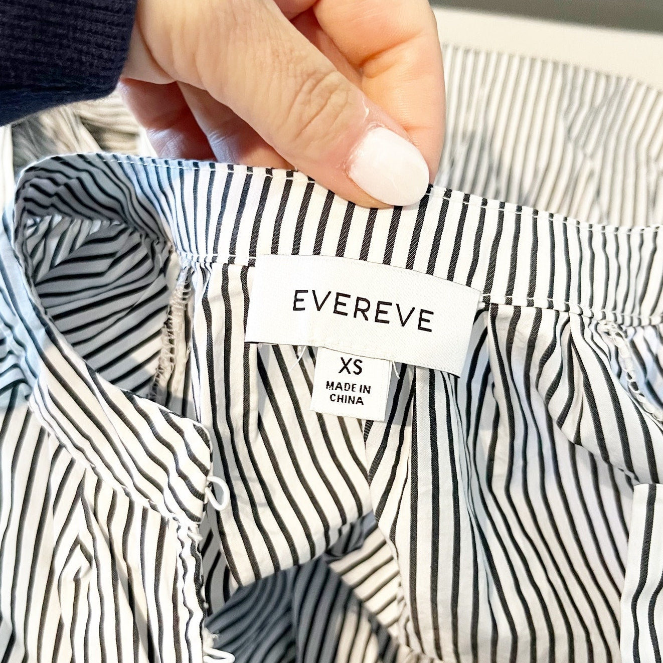 Evereve Sofia Striped Button Down Poplin Shirt Top Blue White XS