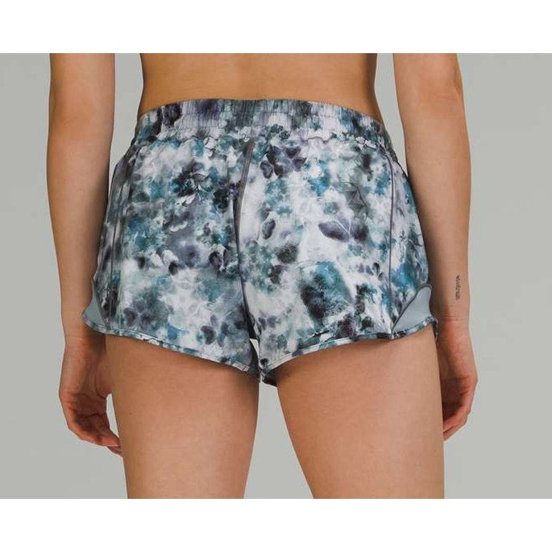 Lululemon Hotty Hot Low Rise Short 2.5" Kaleidofloral Multi Blue Cast 4