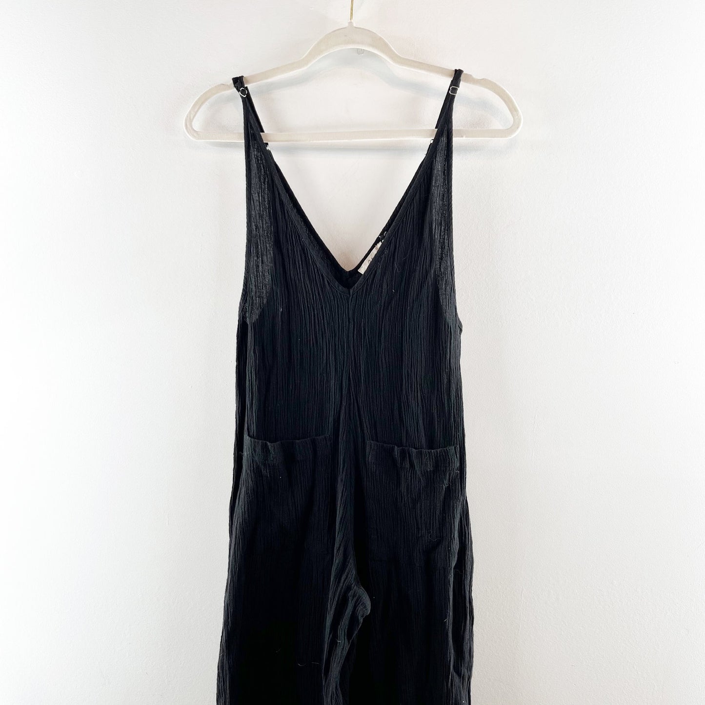 Elan V Neck Waistless Sleeveless Wide Leg Gauzy Jumpsuit Black Small