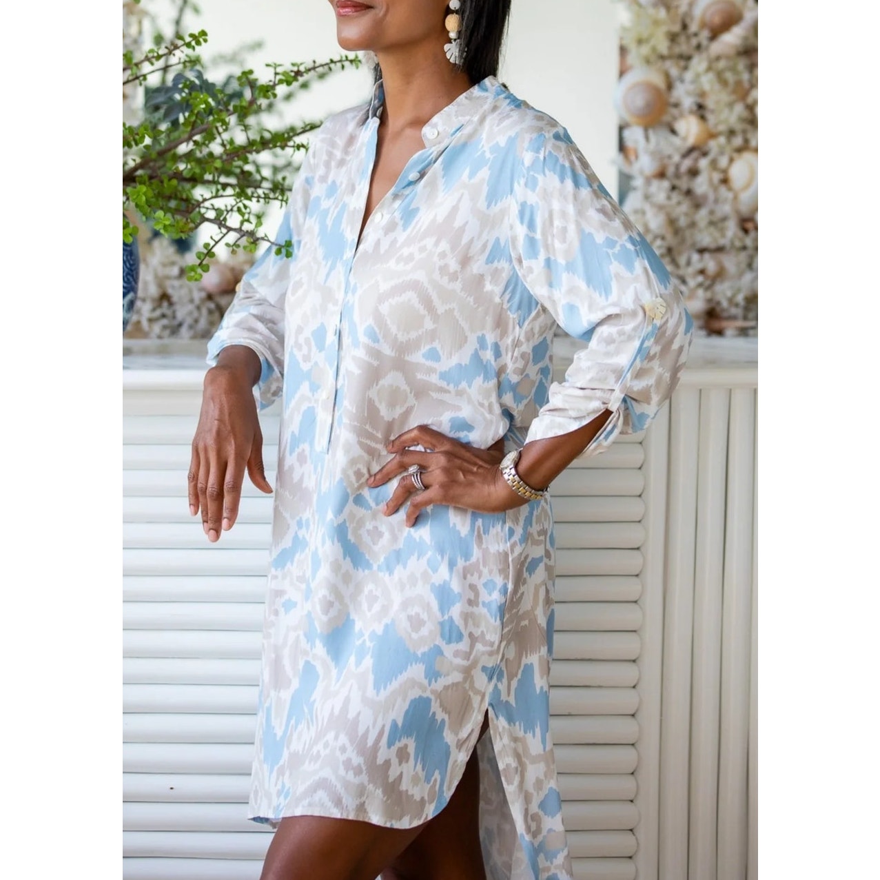 Walker & Wade Day Tripper Hi-Low Shirt Dress Sand and Sea Ikat Blue Cream Small