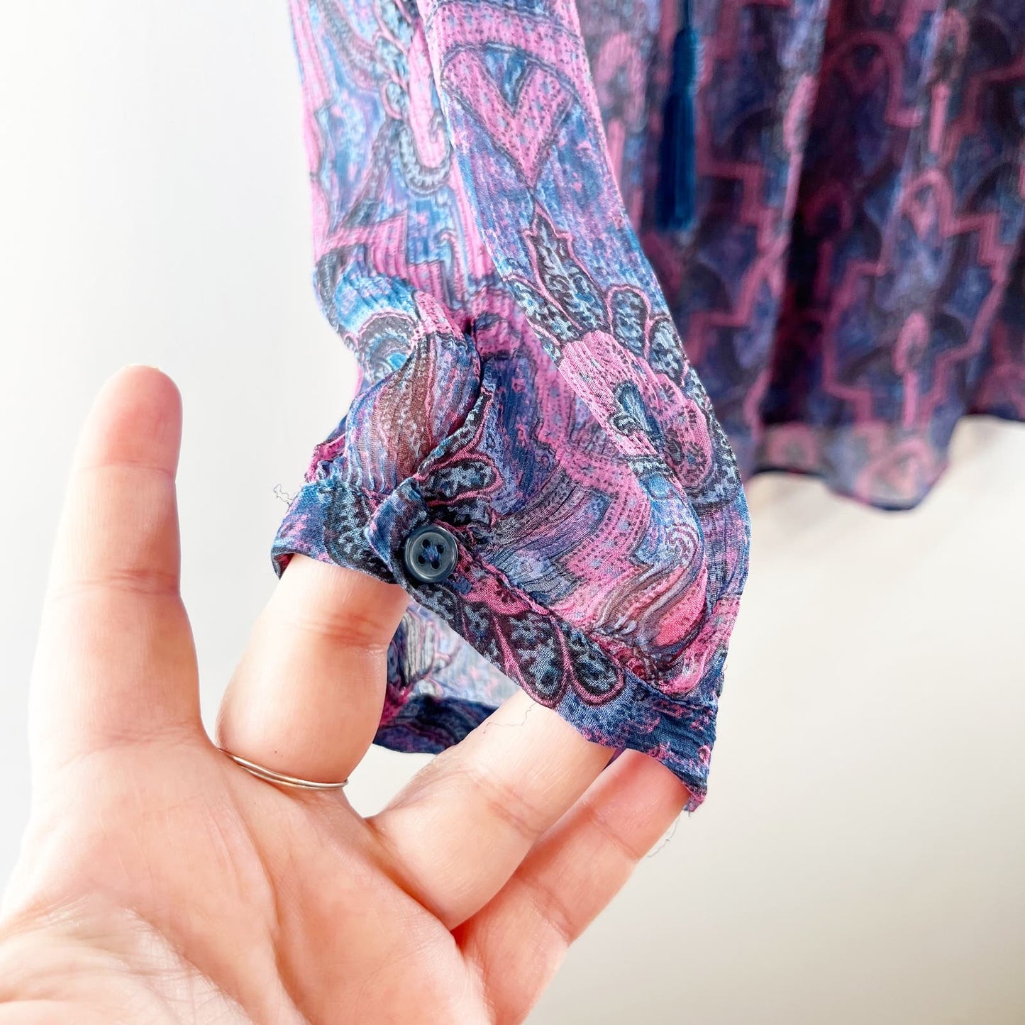 Joie Suzetta Silk V Neck Long Sleeve Sheer Aztec Print Blouse Blue Purple Large