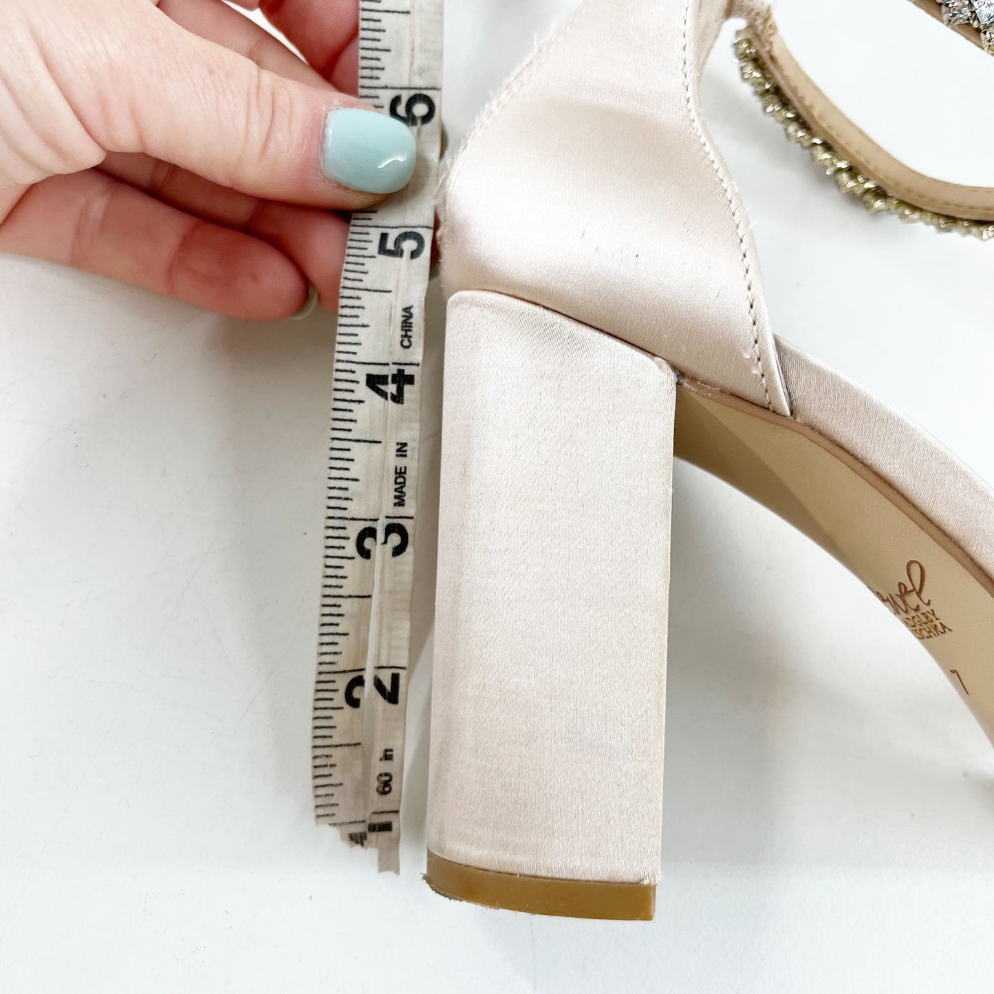 Jewel Badgley Mischka Louise Rhinestone Ankle Strap Peep Toe Block Heel Shoes 7