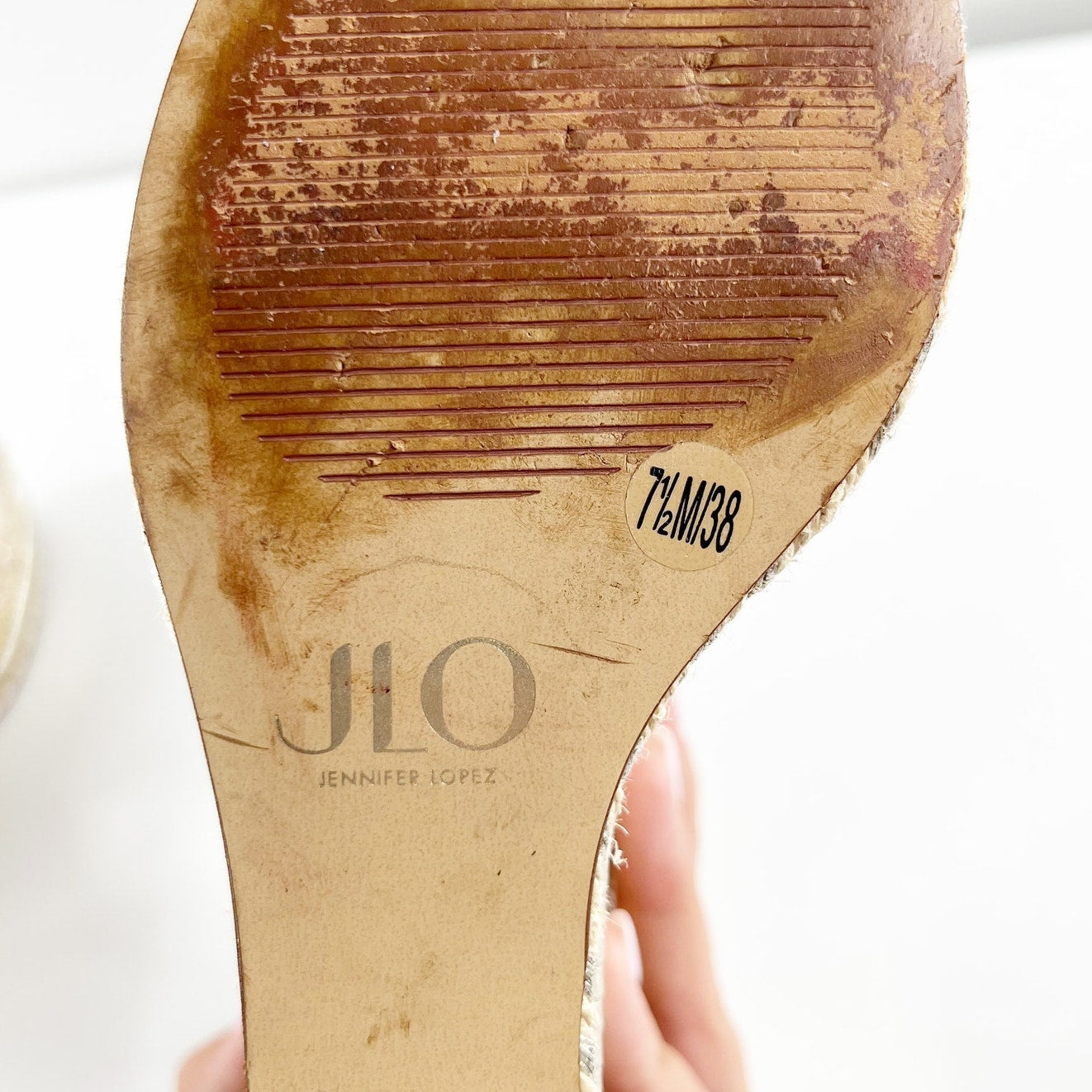 JLO Jennifer Lopez Ondra Wedge Heel Shoes Espadrille Sandals Gold 7.5