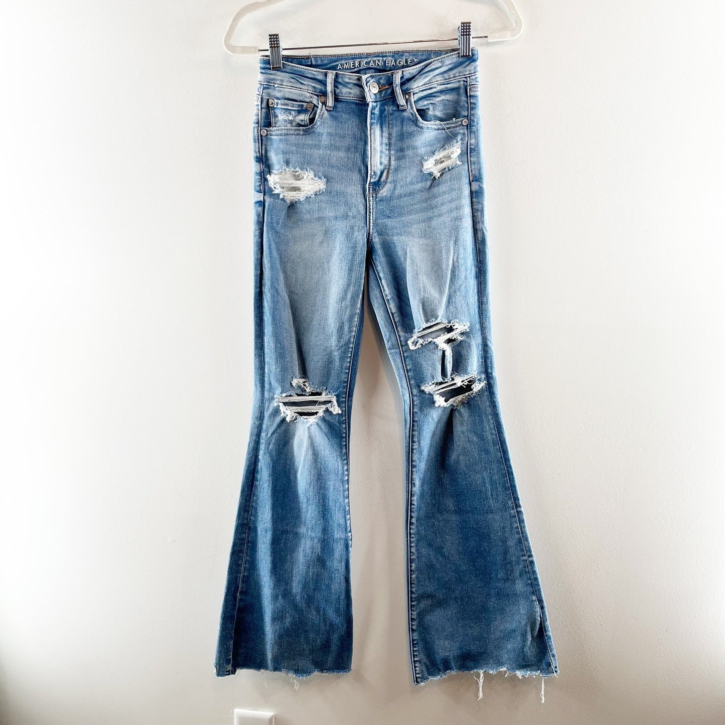 American Eagle Super Hi Rise Distressed Stretch Flare Jeans Blue 4