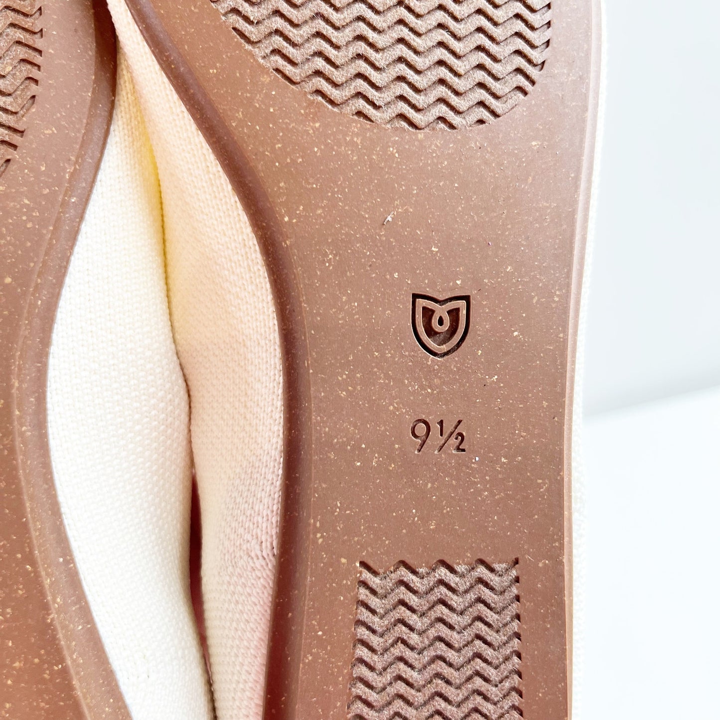 Rothy's The Point Mary Jane Ballet Flats in Love Bird Cream White 9.5