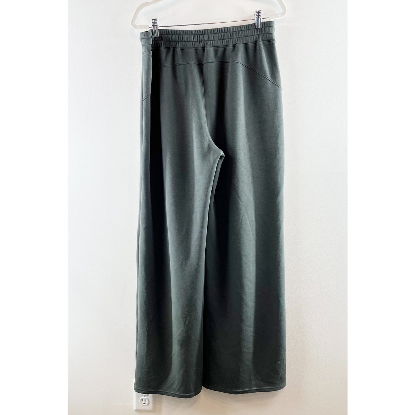 SPANX Air Essentials High Rise Wide Leg Sweatpants Green XL Tall