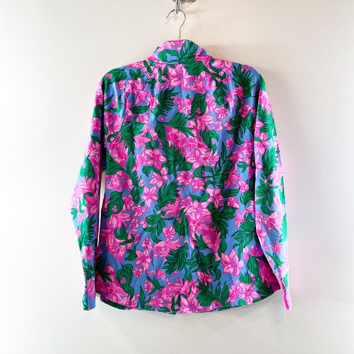 Lilly Pulitzer UPF 50+ Skipper Popover Blouse Cerise Pink Safari Sunset Large