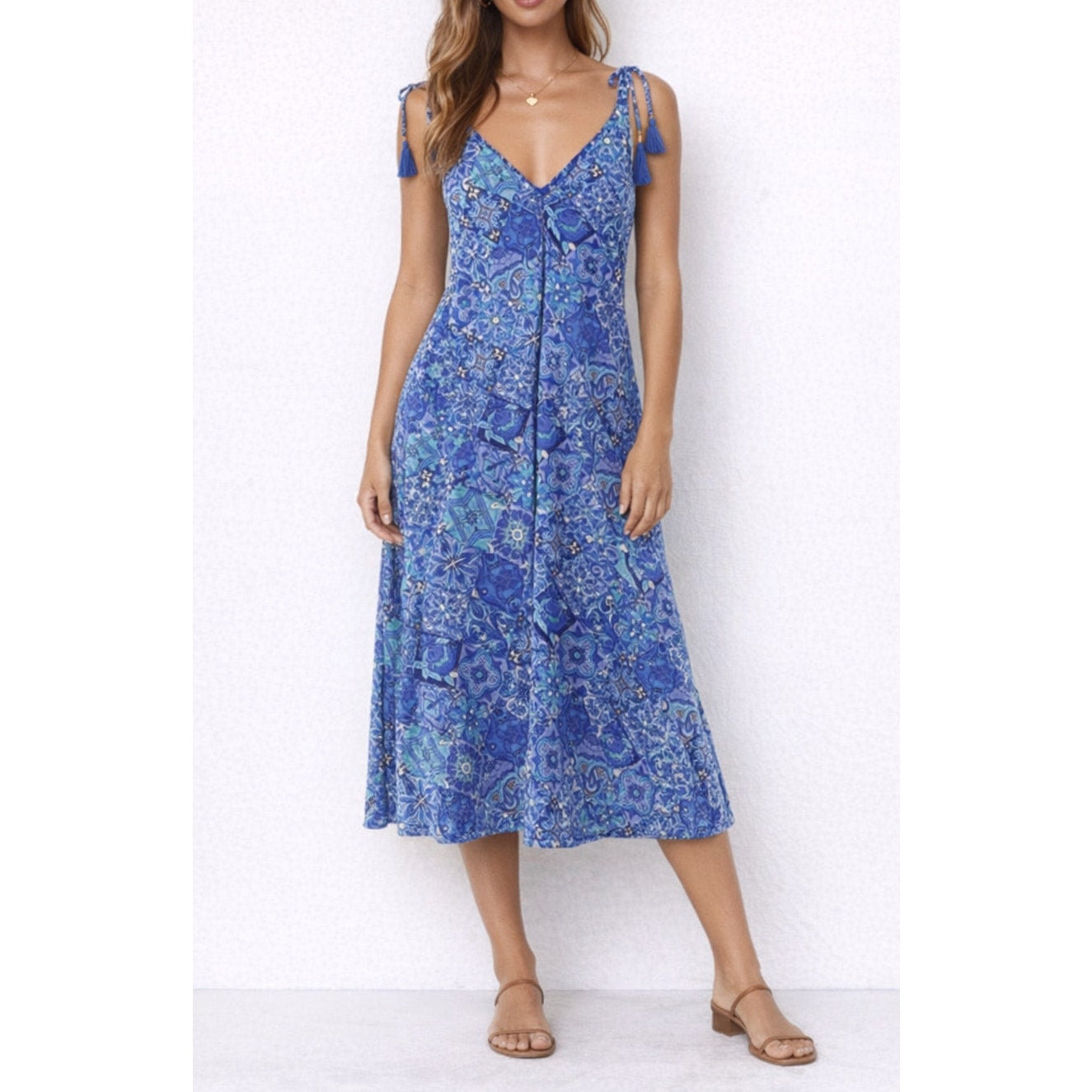 India Boutique Floral Sleeveless Tie Shoulder V-Neck Midi Dress Blue One Size