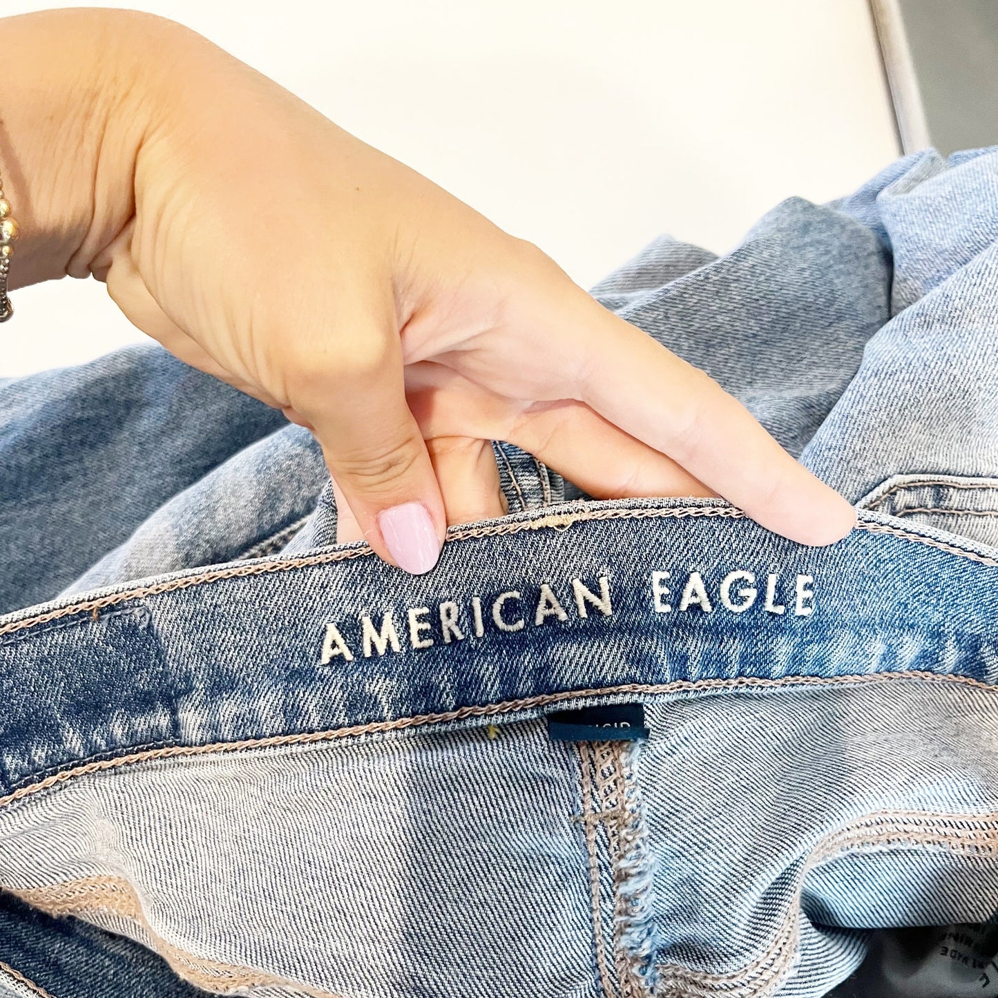 American Eagle AE Ex Boyfriend High Waisted Denim Straight Leg Jeans Blue 00