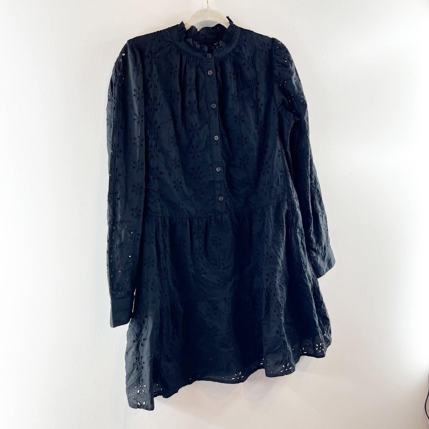 GAP Eyelet Long Sleeve Button Up Cotton Tiered Mini Shirtdress Black Small