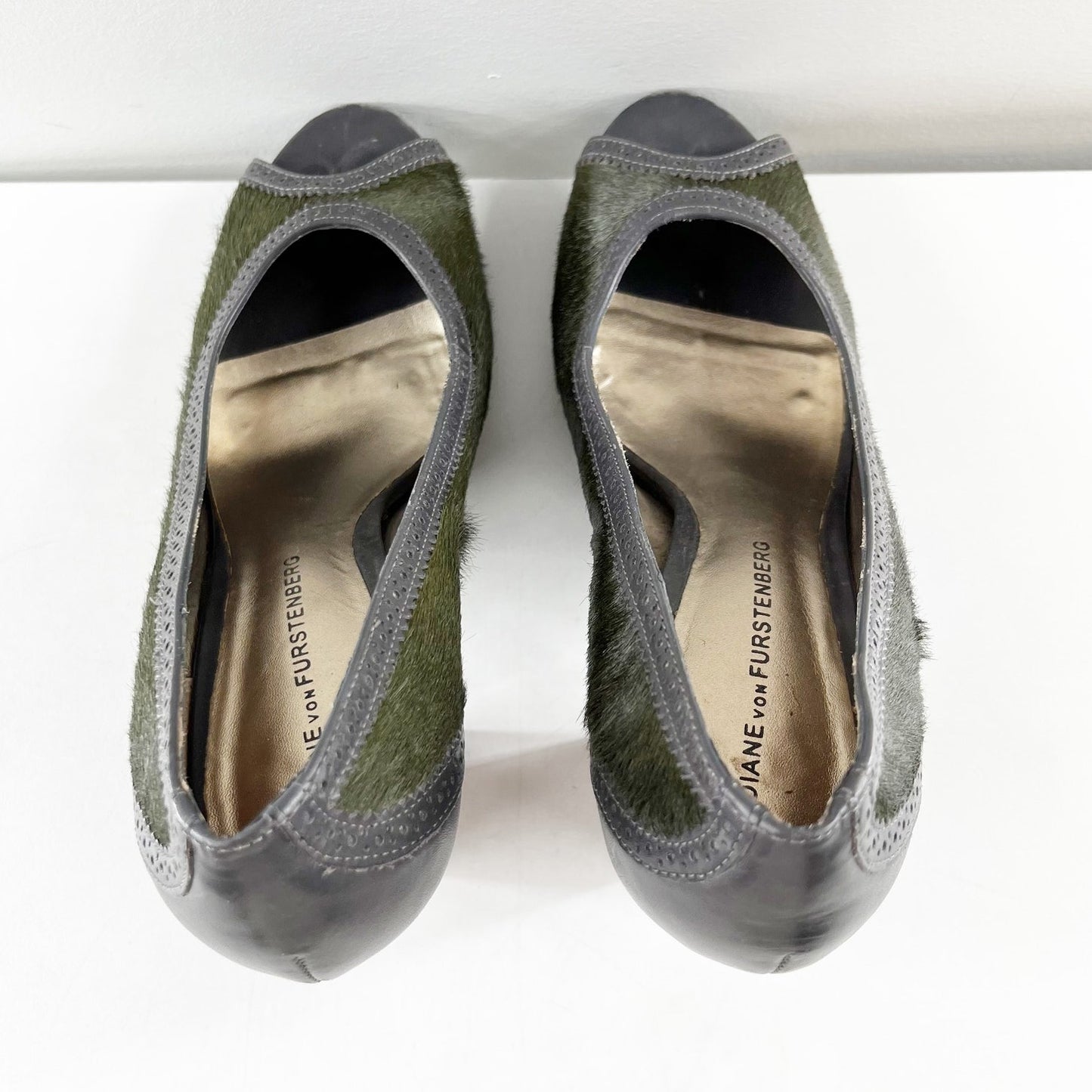 Diane Von Furstenberg Pony Calf Hair Leather Peep Toe Pumps Heels Green 7.5