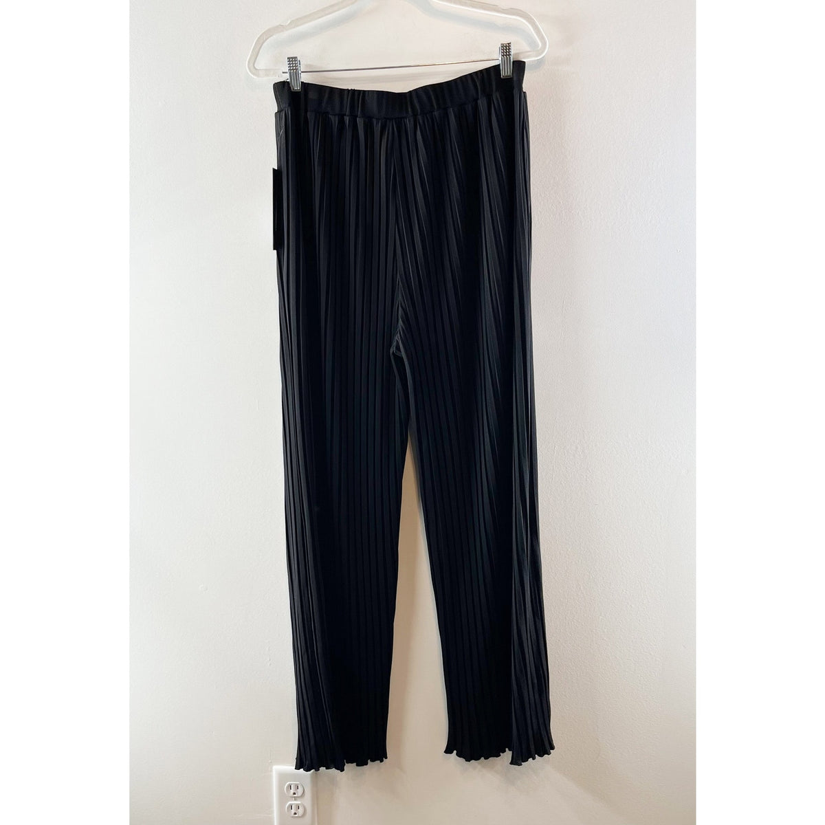Donna Karan New York High Rise Straight Leg Plisse Pleated Pants Black Large