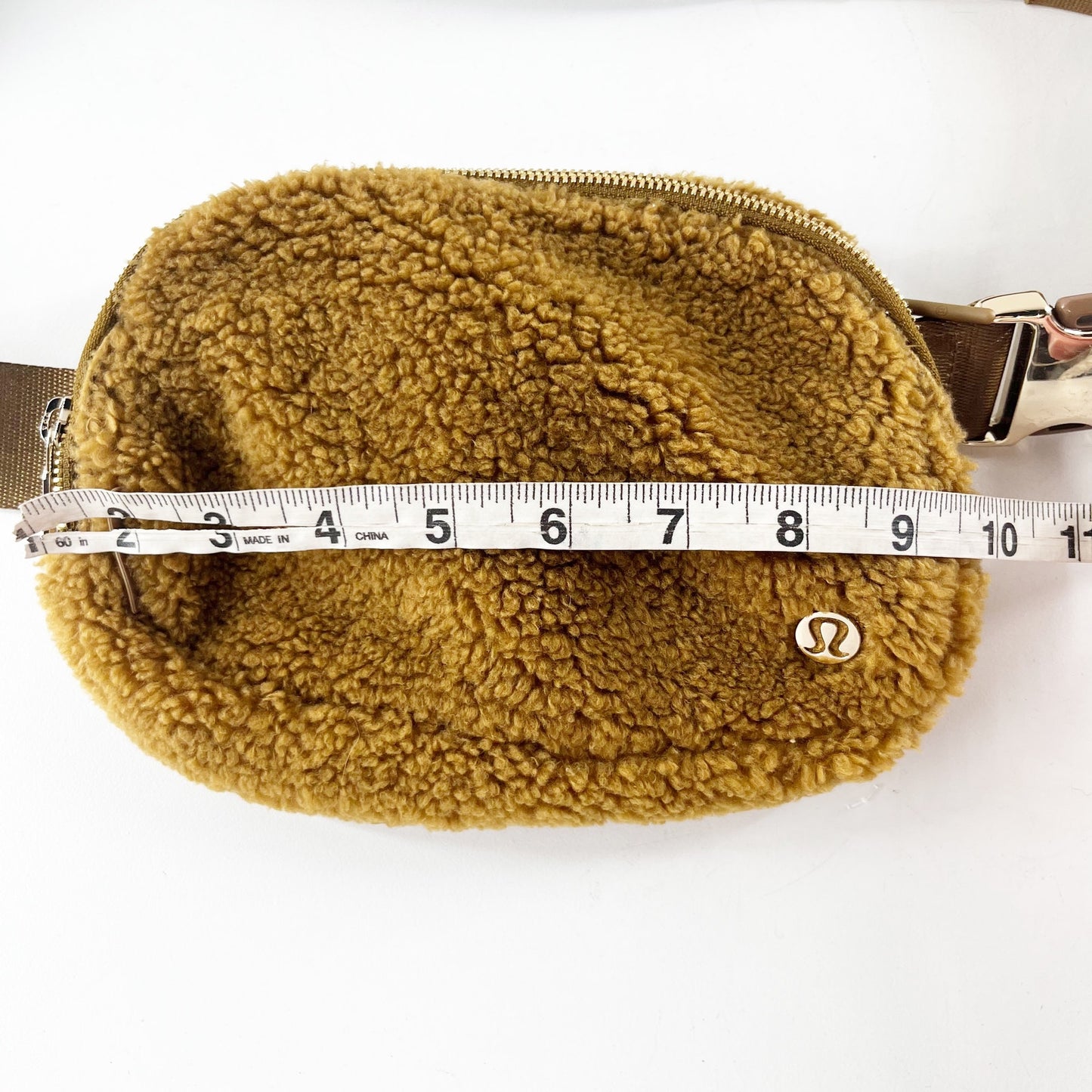 Lululemon Everywhere Belt Bag Fleece Sherpa Brown Caramel