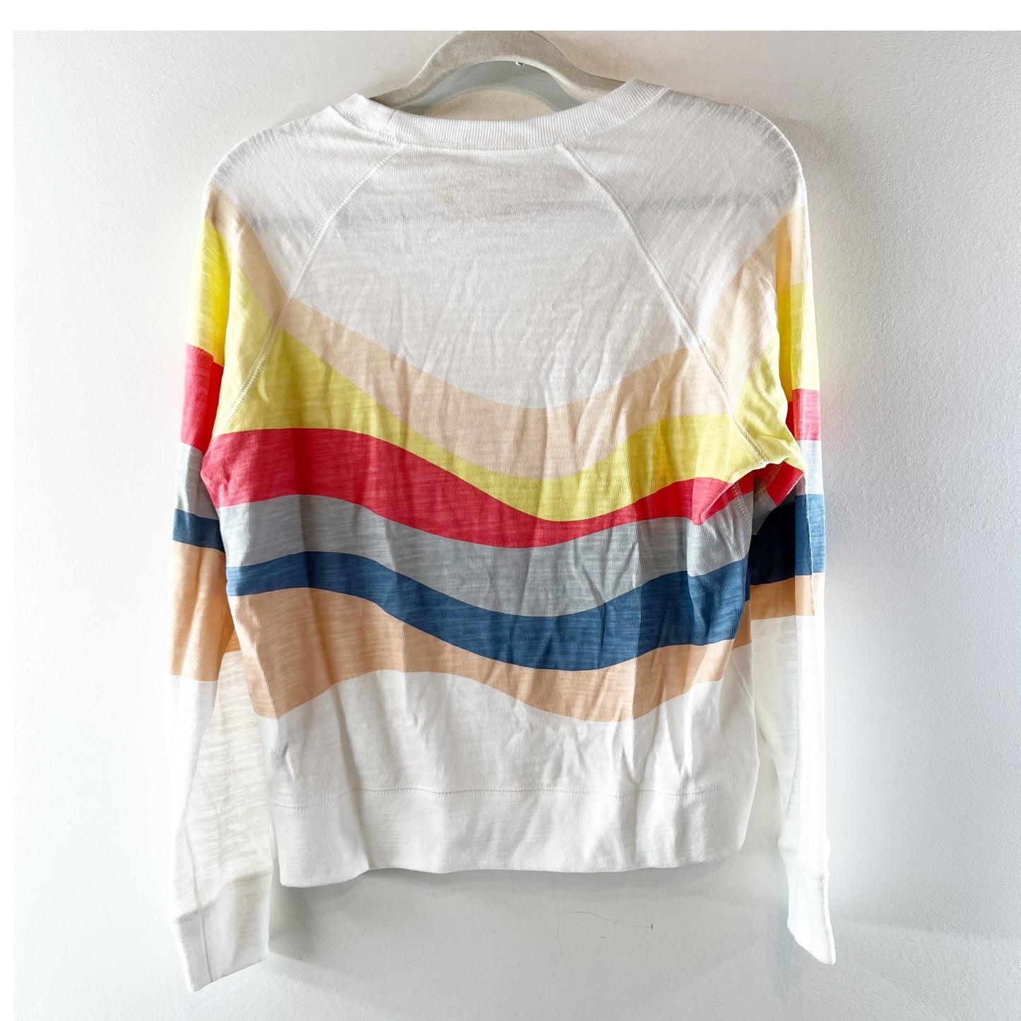 Faherty Sunwashed Long Sleeve Organic Cotton Pullover Sunset Print White Small