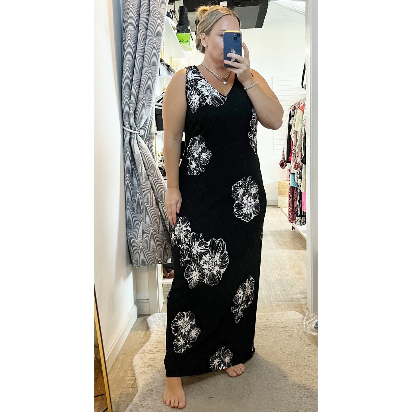 Boston Proper Floral Print Sleeveless V-Neck Maxi Dress Black White Large