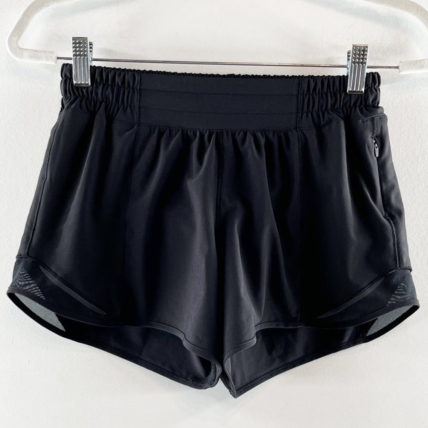 Lululemon Hotty Hot Pull On Low-Rise Lined Active Running Short 4" Black 4 Tall