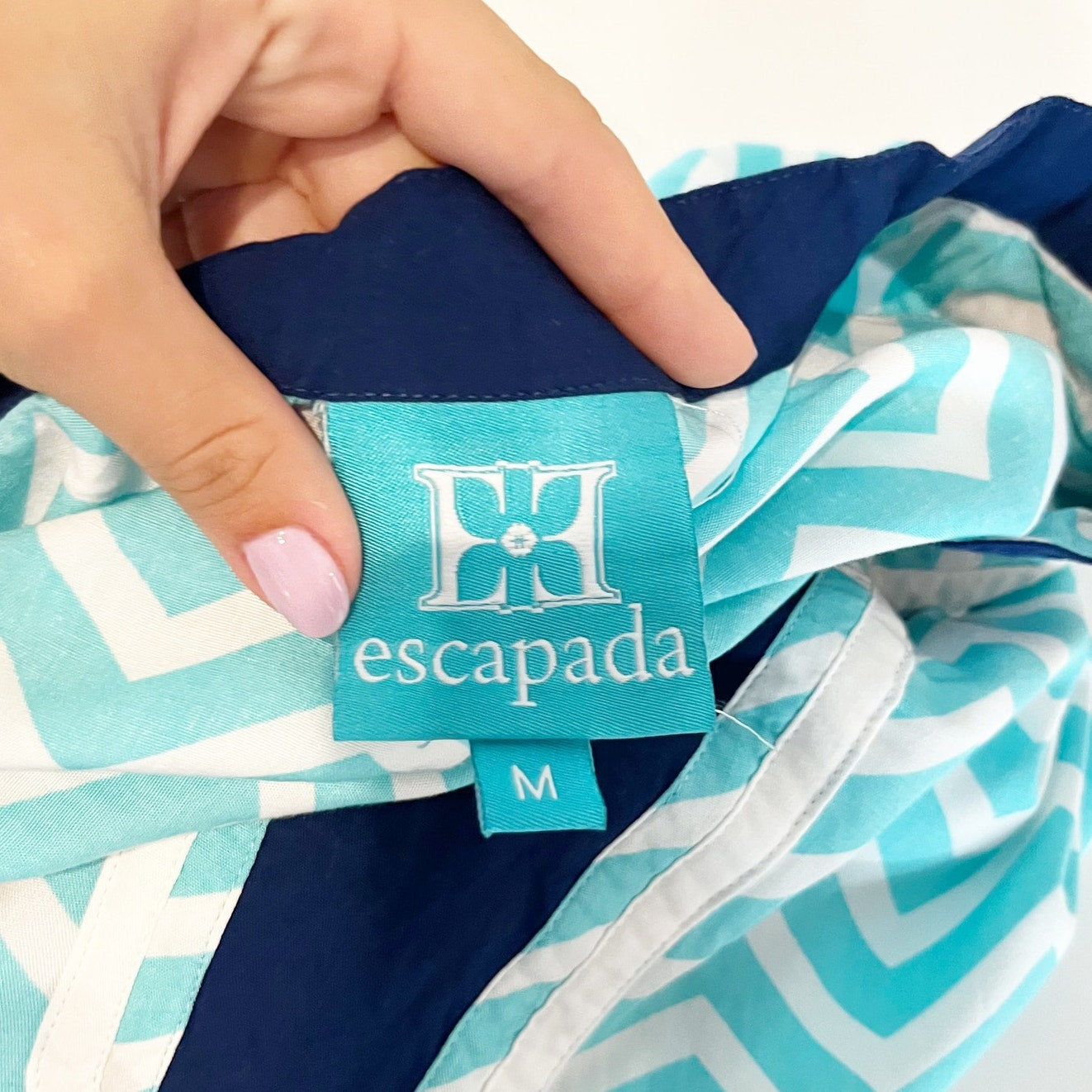 Escapada Chevron-Patterned 3/4 Sleeve V-Neck Tunic Dress Turquoise White Medium