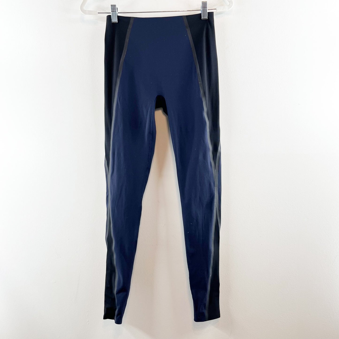 Spanx Exposed Mesh Contouring Colorblock Seamless Leggings Navy Blue Black Small