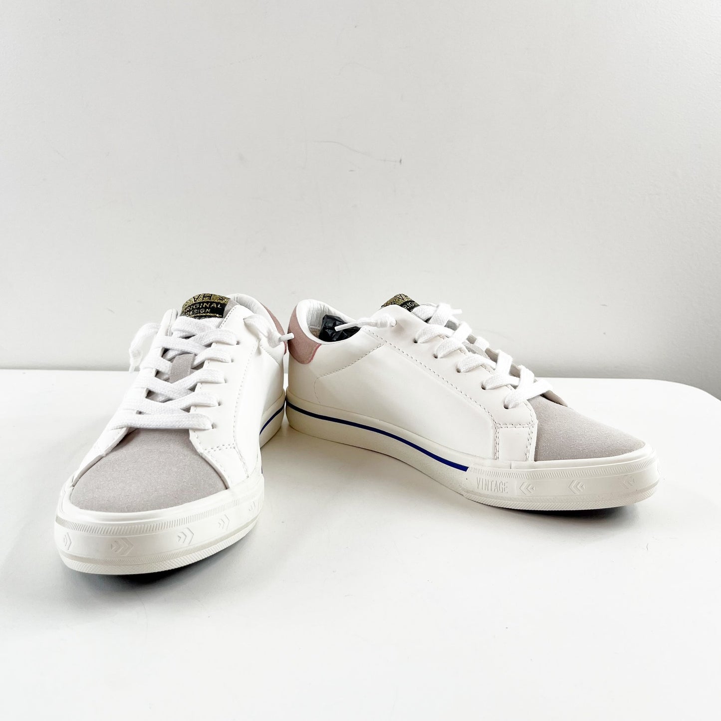 Vintage Havana Mighty Low Top Sneakers Silver Glitter Blue Striped Size 8