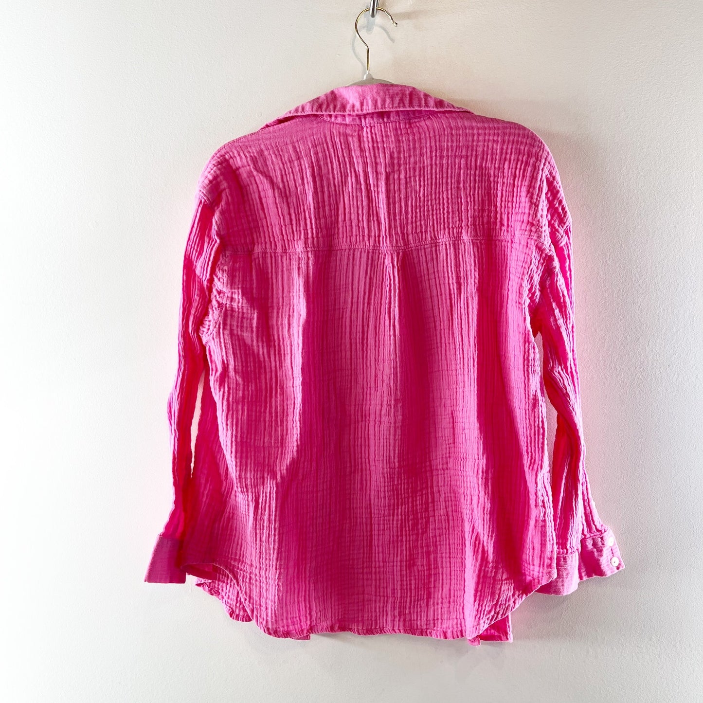 Uncharted Threads Long Sleeve Gauzy Cotton Button Down Shirt Pink Medium