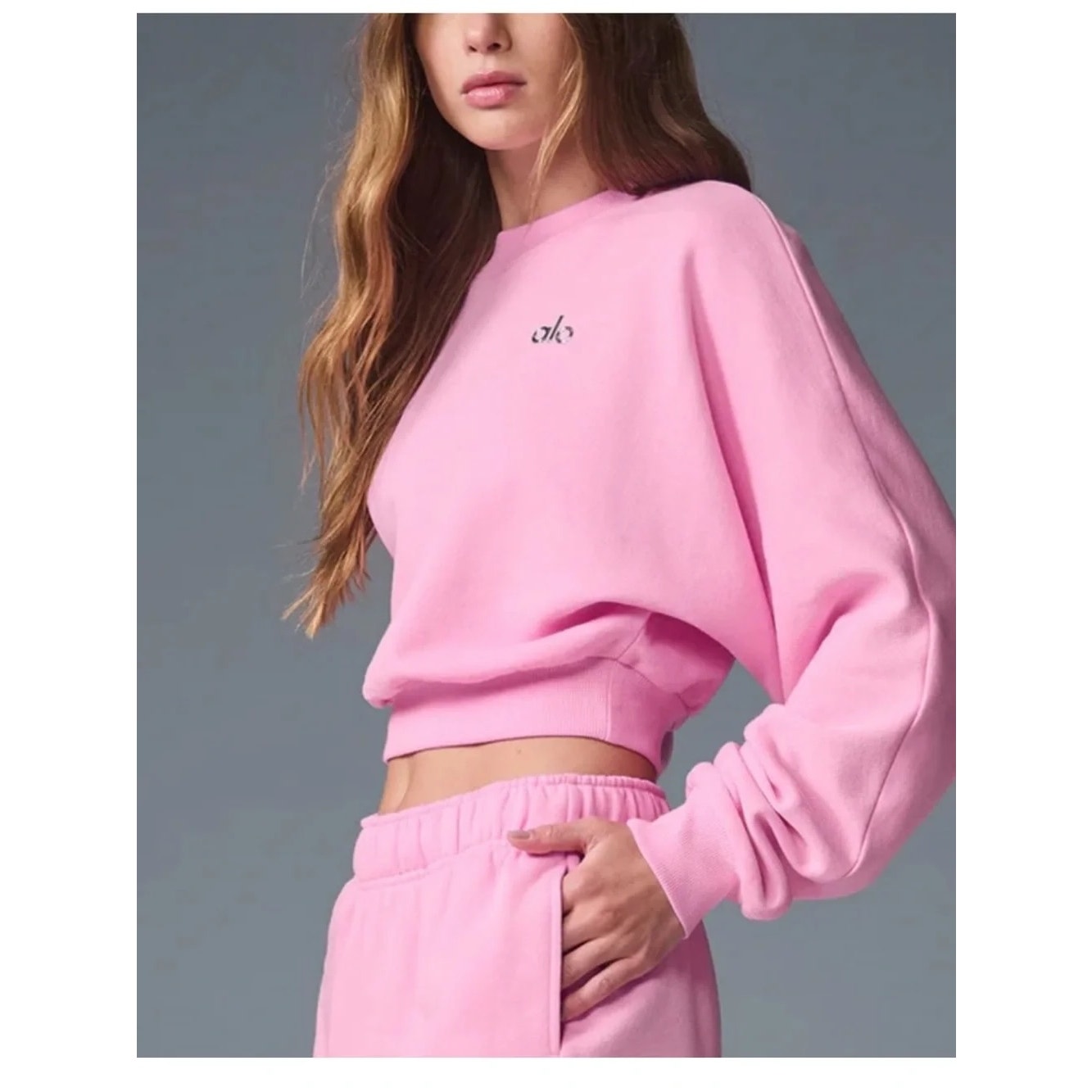 Alo Cropped Accolade Crewneck Sweatshirt Sweet Pink XS