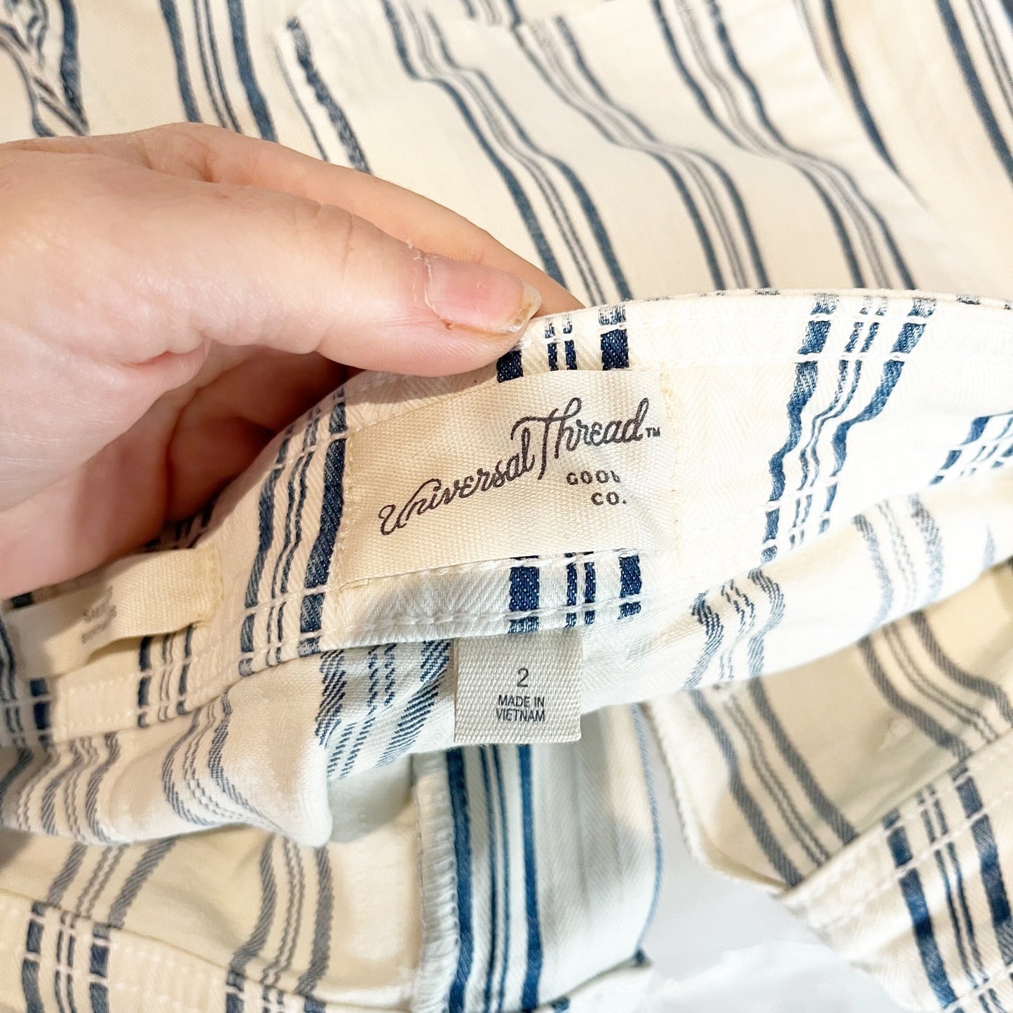 Universal Thread High Rise Striped Patch Pocket Sailor Shorts White Blue 2