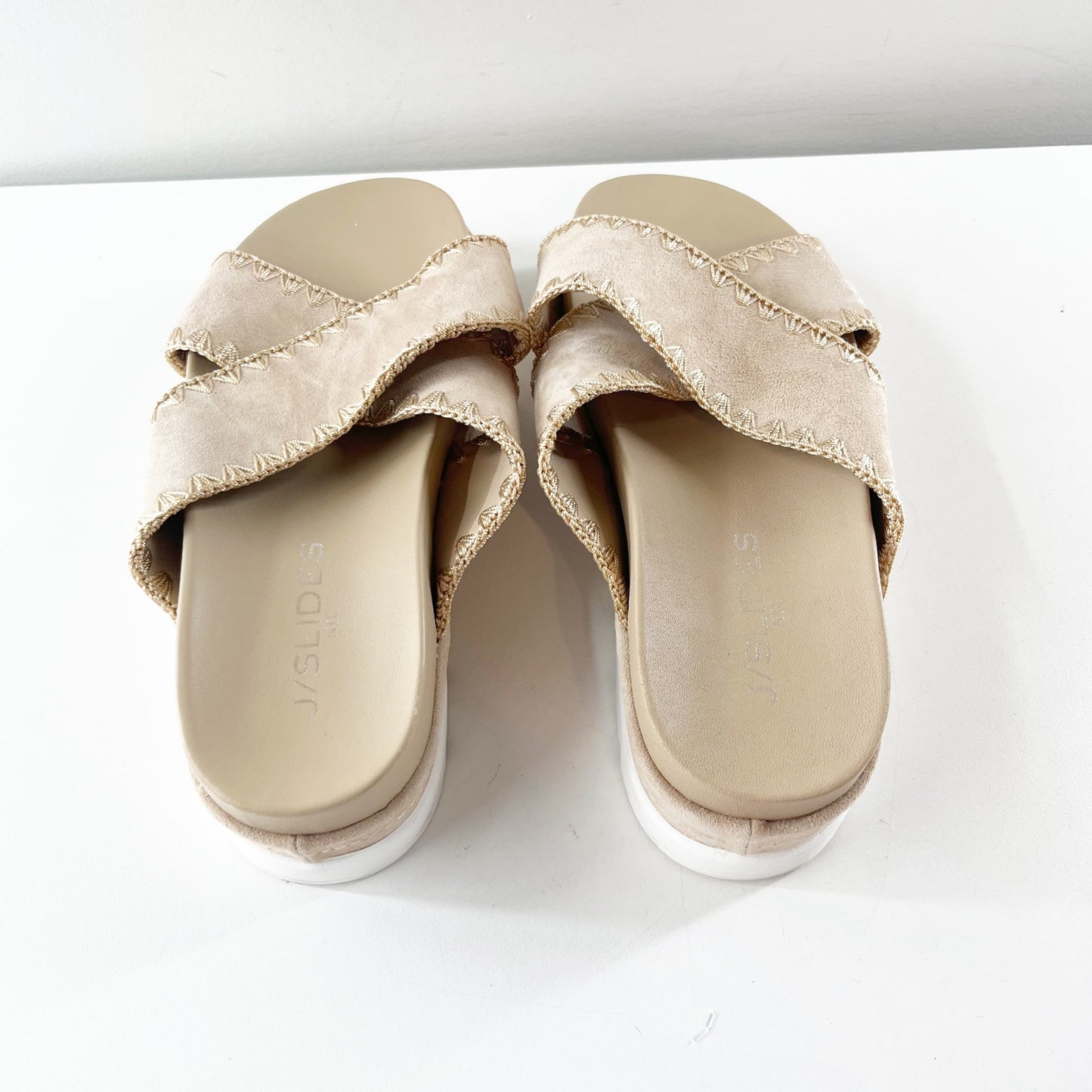 JSlides Boo Platform Whipstitch Crossover Platform Slide Sandals Shoes Sand Tan
