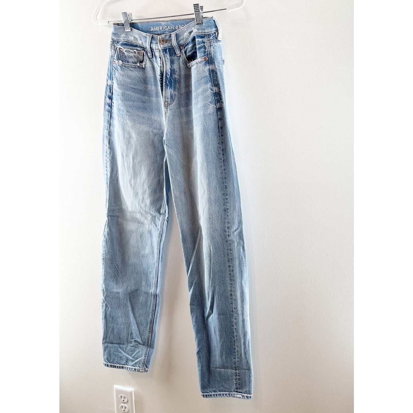 American Eagle Classic Cotton Denim Relaxed Tapered Baggy Jeans Powder Blue 00