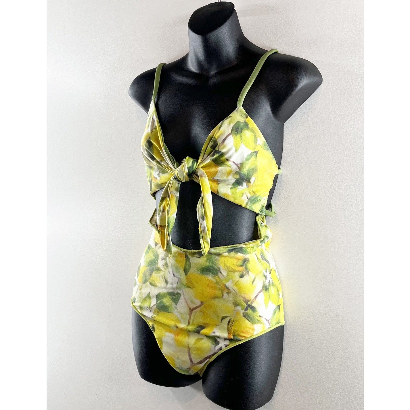 Lemon Print Cutout Strappy Back One Piece Swimsuit Yellow M / L