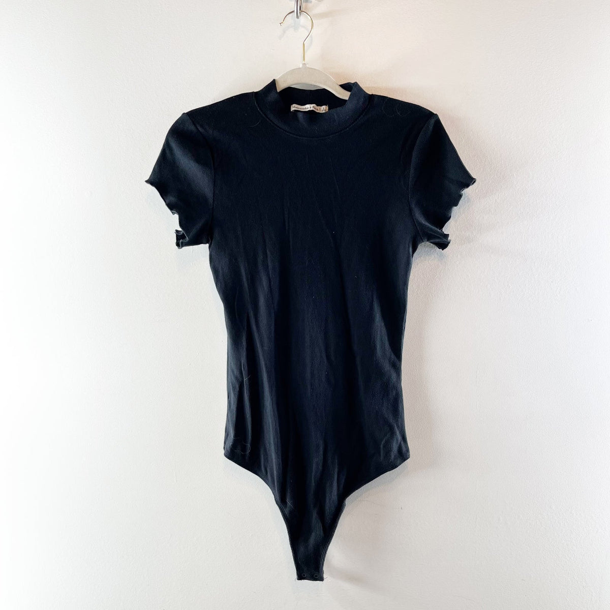 Abercrombie & Fitch Short Sleeve Mock Neck Ribbed Thong Bodysuit Black Large