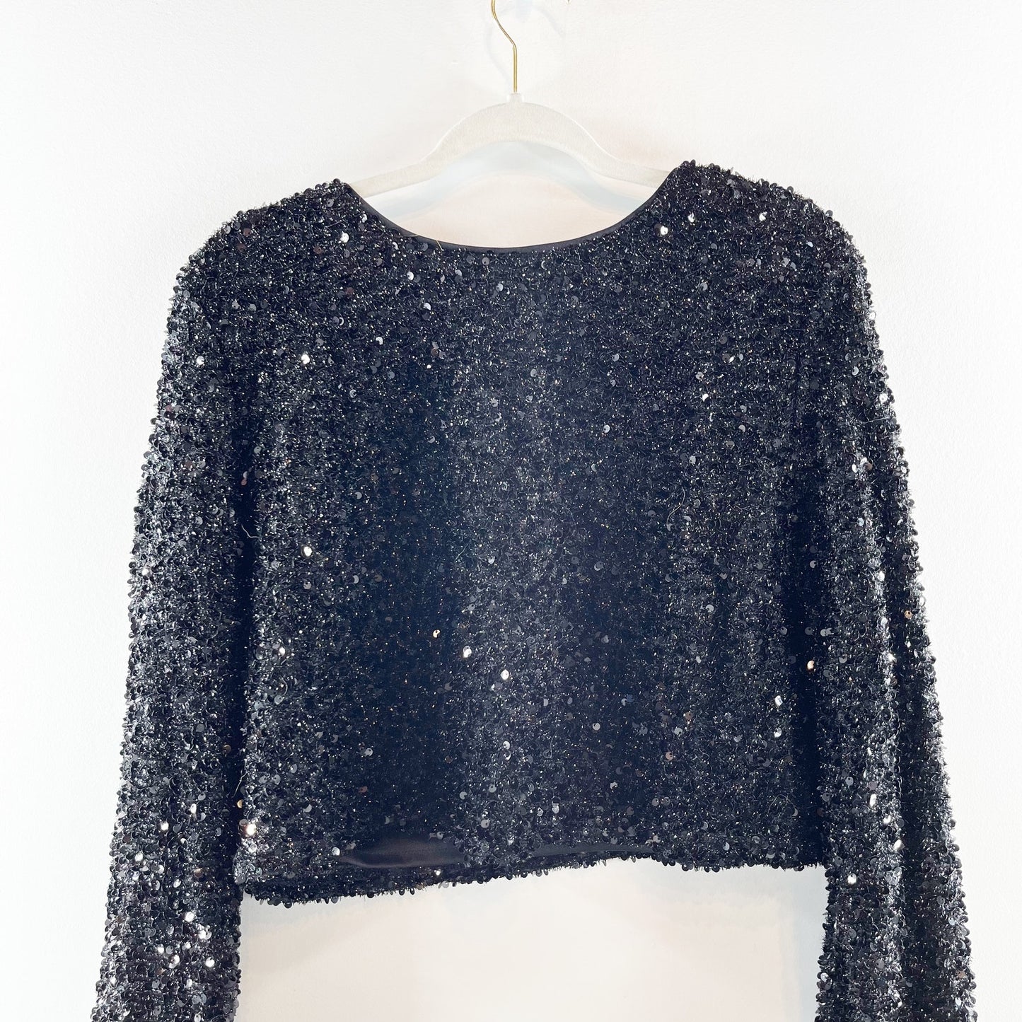 Lulus Sparklin Behavior Sequin Cropped Feather Long Sleeve Top Black XL