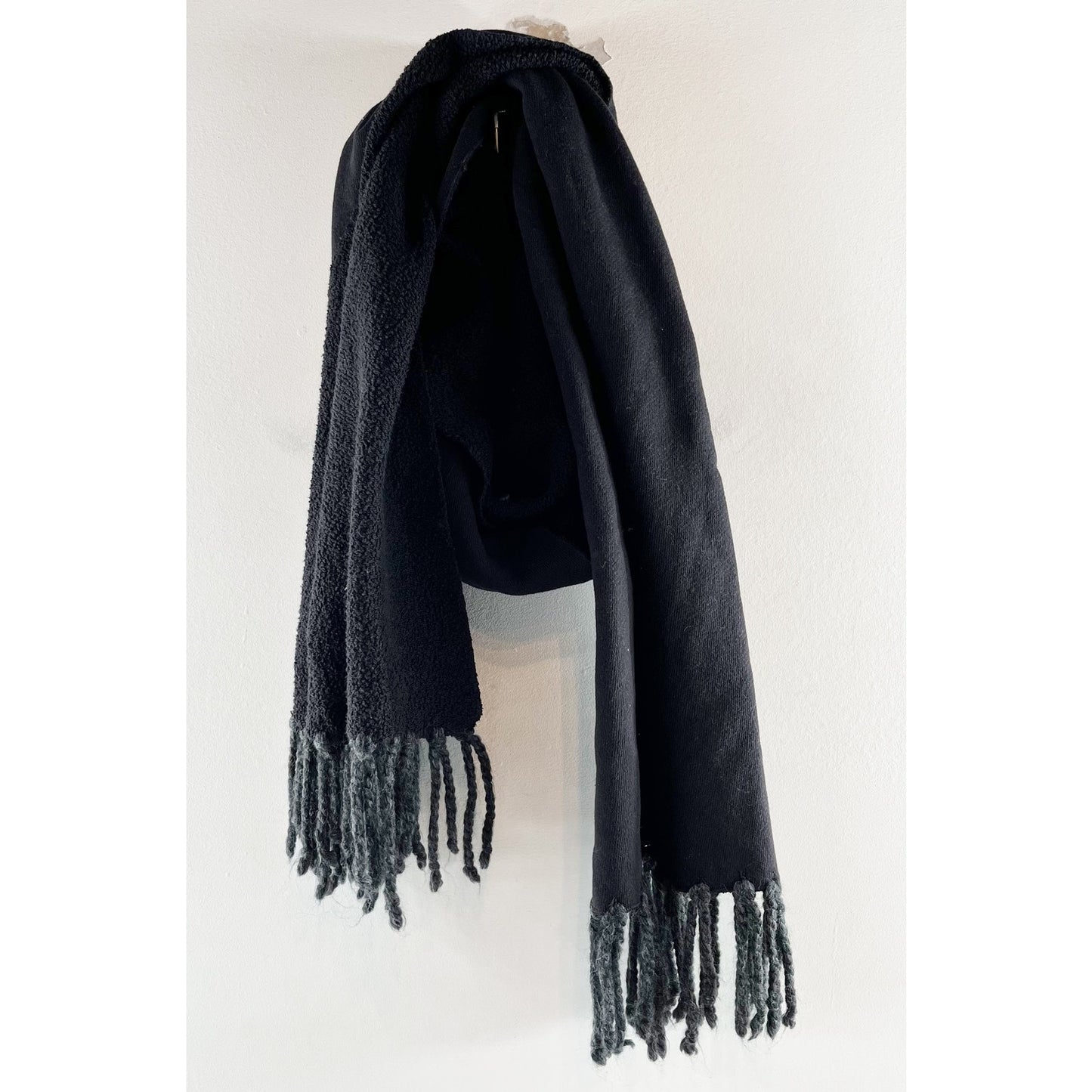 Fringe Cotton Terry Wrap Blanket Scarf Black