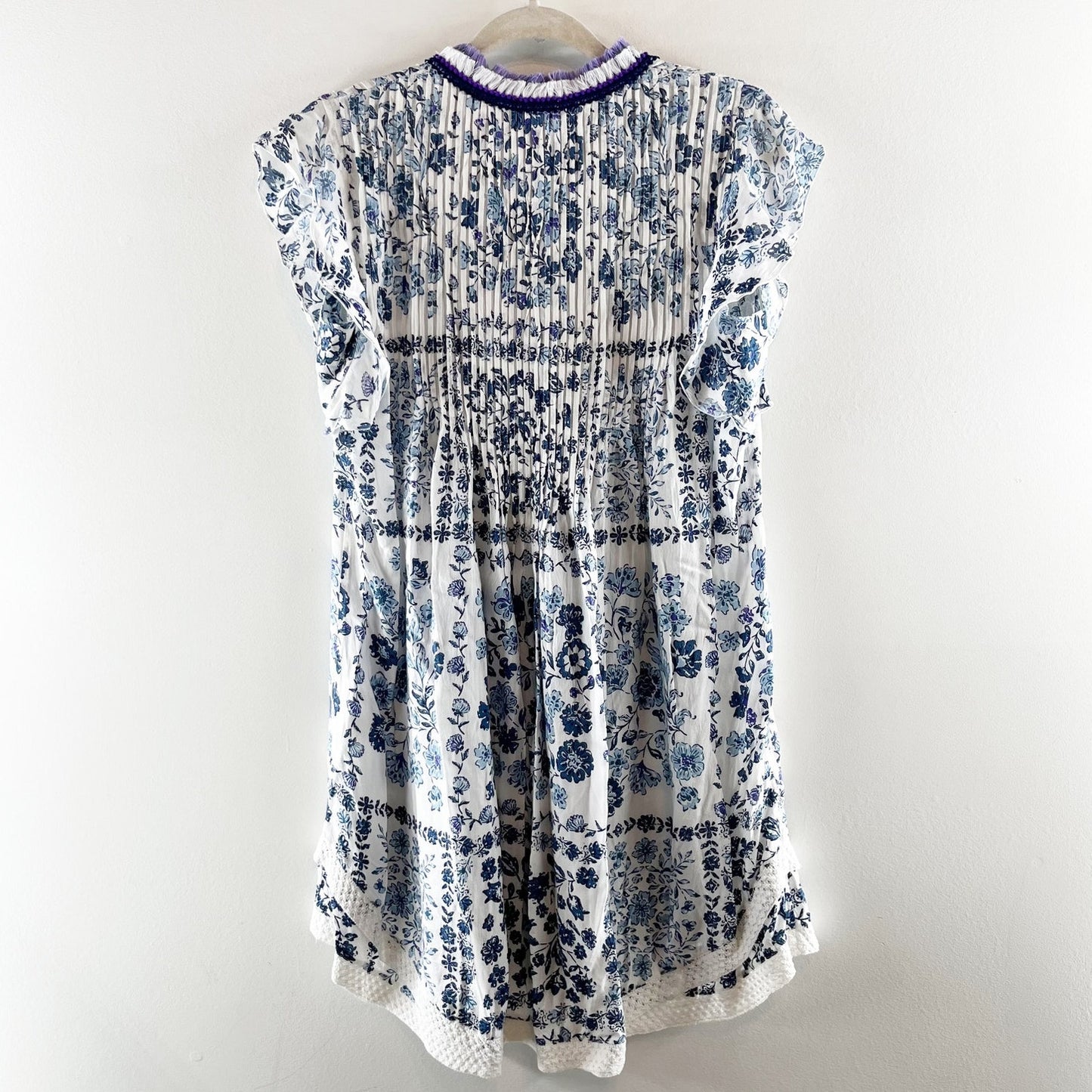 Poupette St. Barth Sasha Floral V-Neck Mini Dress White Blue Foulard Small