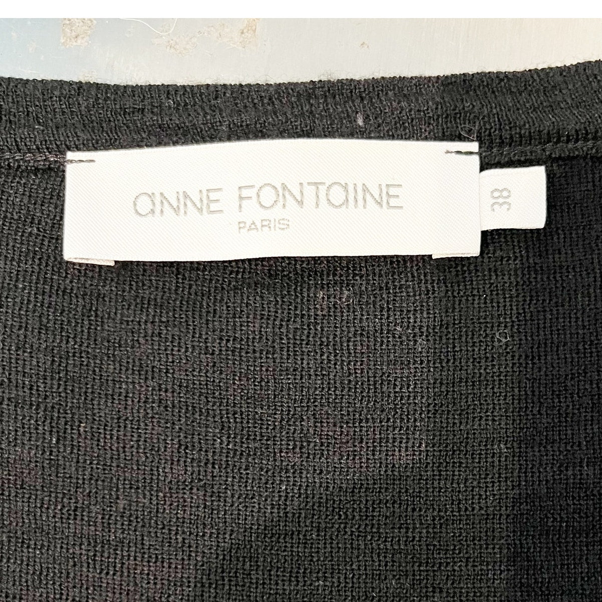 Anne Fontaine Paris Sleeveless Button Front V-Neck Sweater Vest Black 38