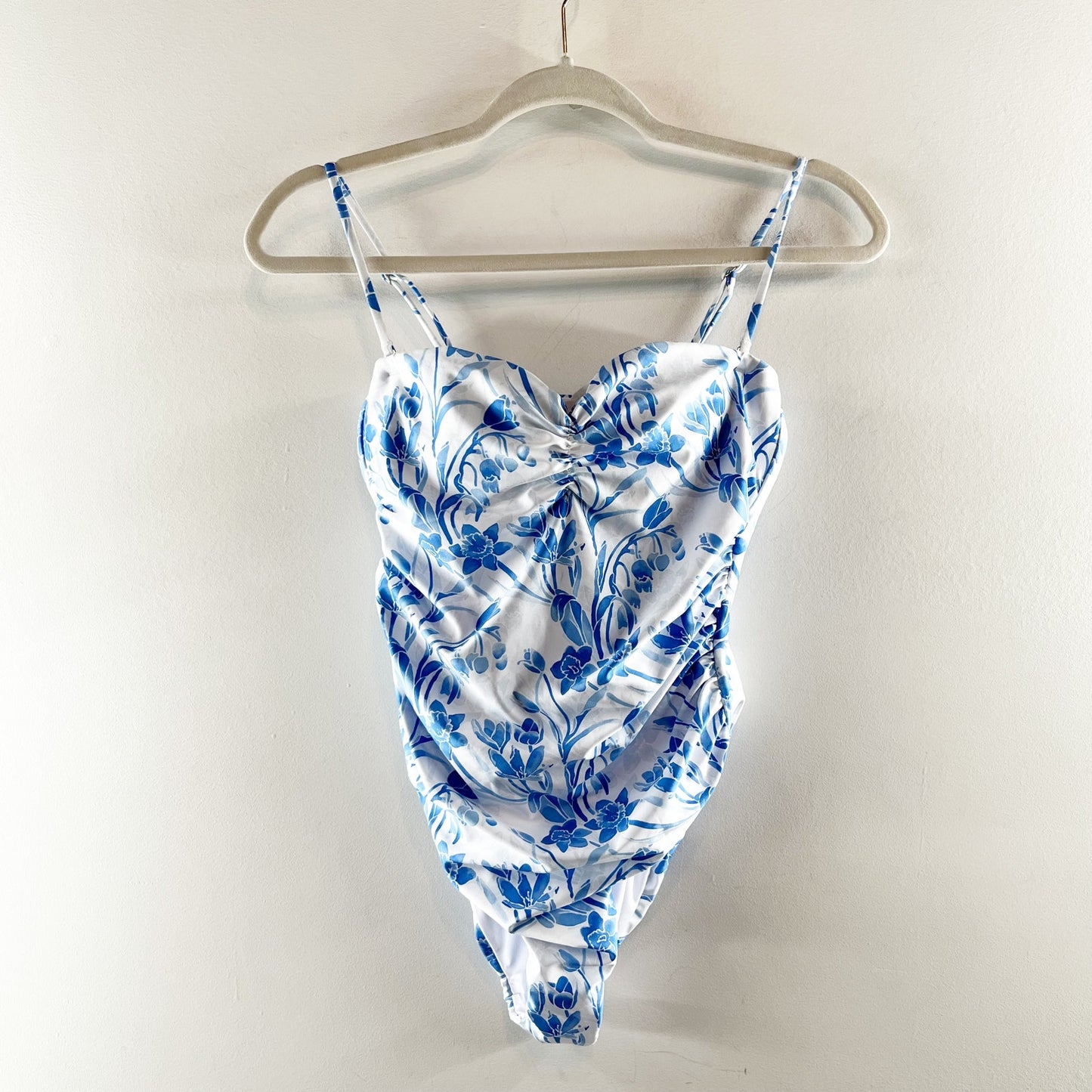 Kenny Flowers Watercolors Bandeau Floral Print One Piece Swimsuit White Blue M