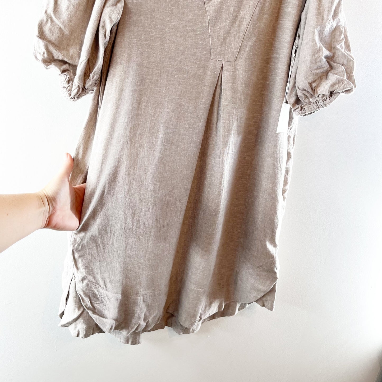 Cynthia Rowley Linen Blend Puff Sleeve V-Neck Mini Dress Taupe Tan Large