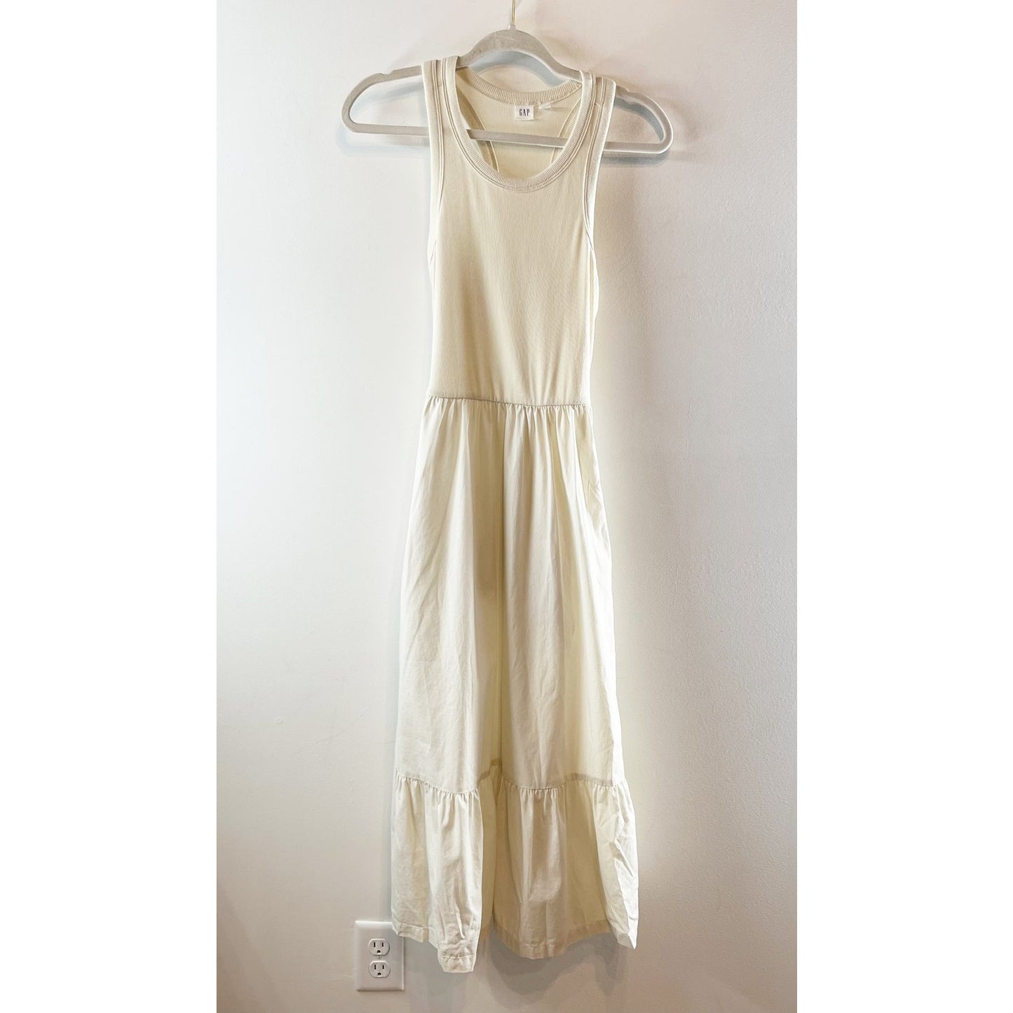 GAP Sleeveless Ribbed Poplin Fit and Flare Tank Midi Dress Cream Tan Small