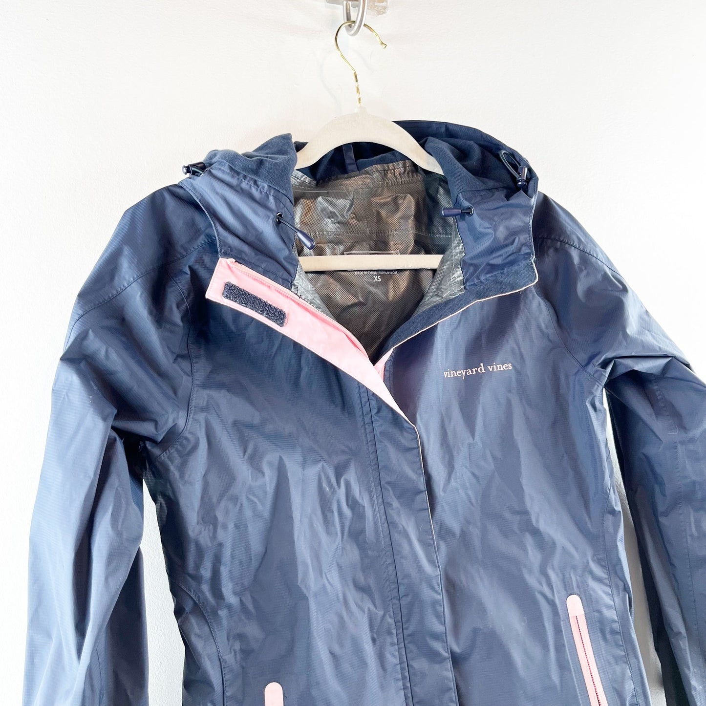 Vineyard Vines Nylon Raincoat Jacket Navy Blue Pink XS