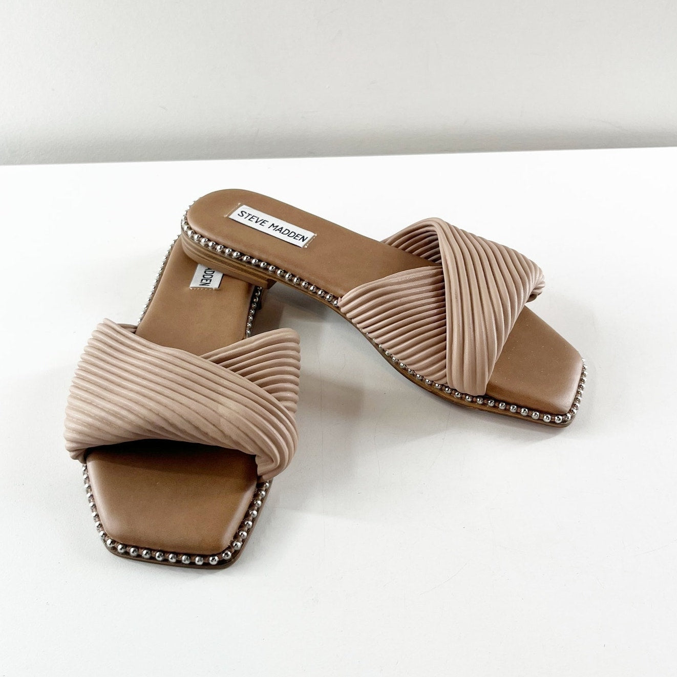 Steve Madden Ravina Beaded Slip On Cross Strap Slide Sandals Tan 7.5