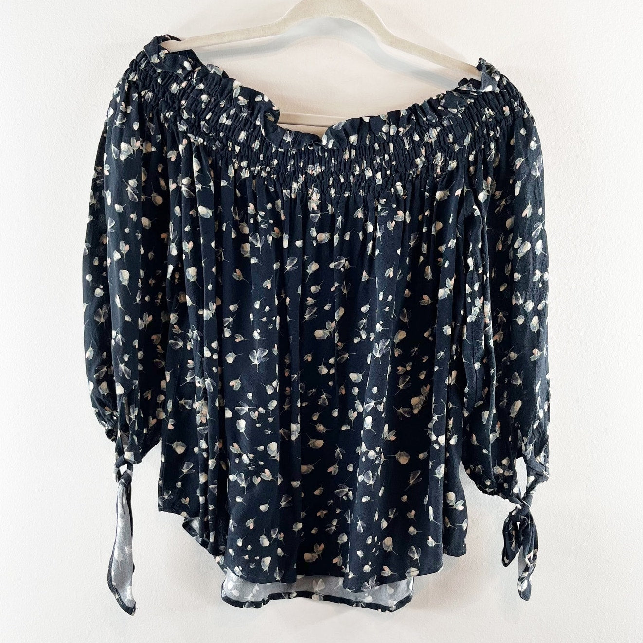 Beach Riot Floral 3/4 Sleeve Smocked Off The Shoulder Blouse Top Dark Blue Small