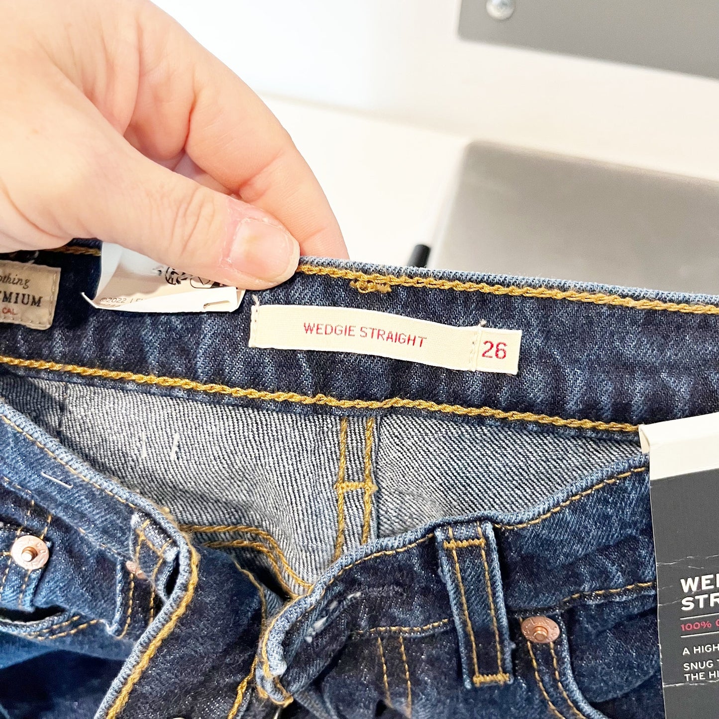 Levi's High Rise Button Fly Denim Wedgie Straight Jeans Salsa Dark Stone Blue 26