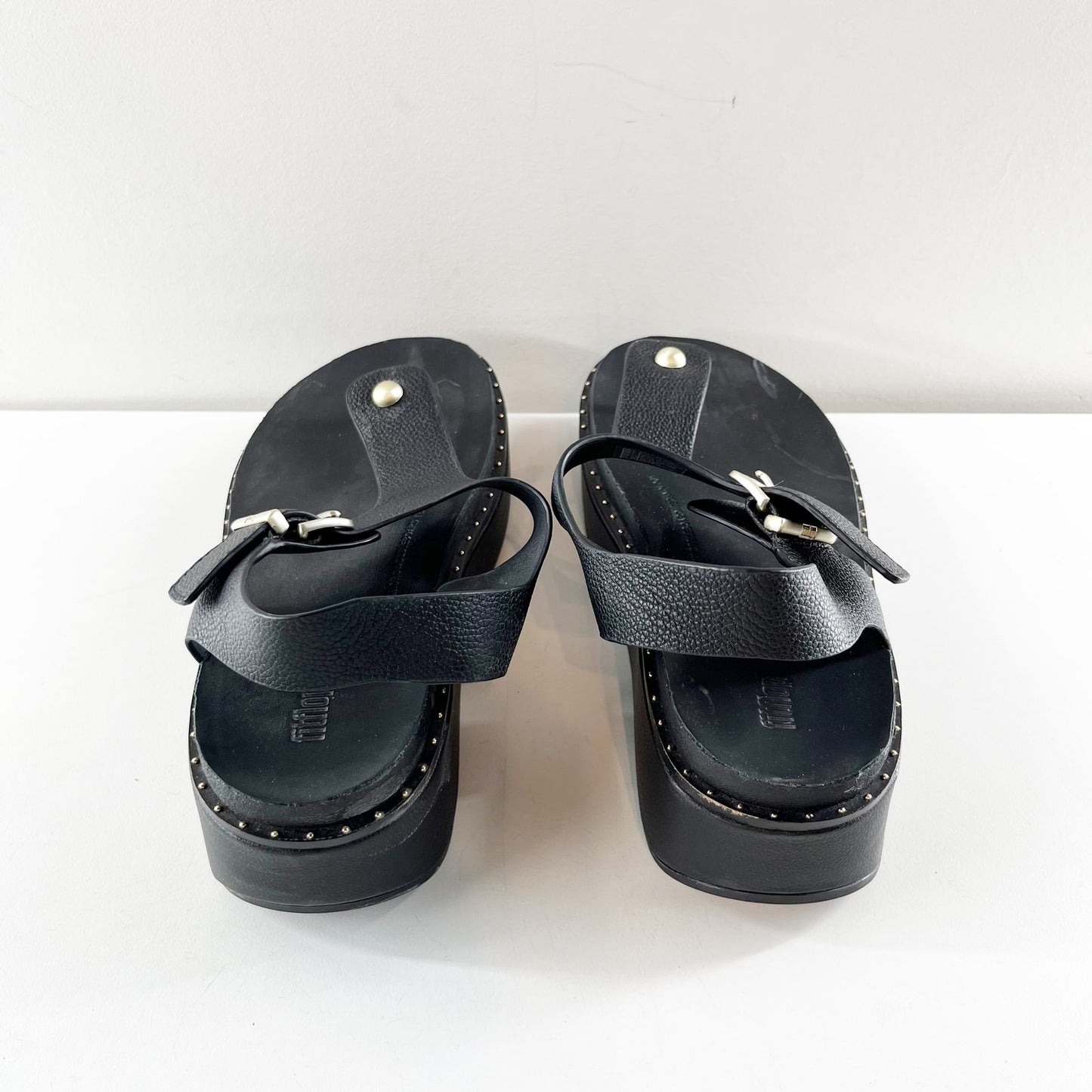 FitFlop GEN-FF Max Buckle Tumbled Leather Thick Sole Slingback Sandal Black 7