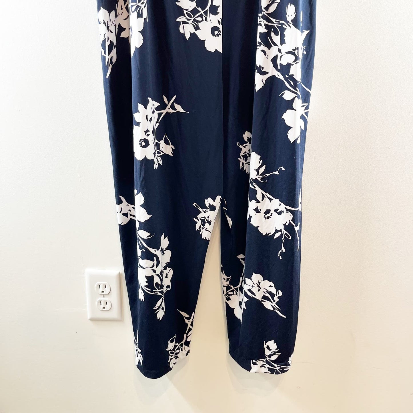 Lane Bryant Strapless Wide Leg Floral Belted Stretch Jumpsuit Navy Blue 26/28