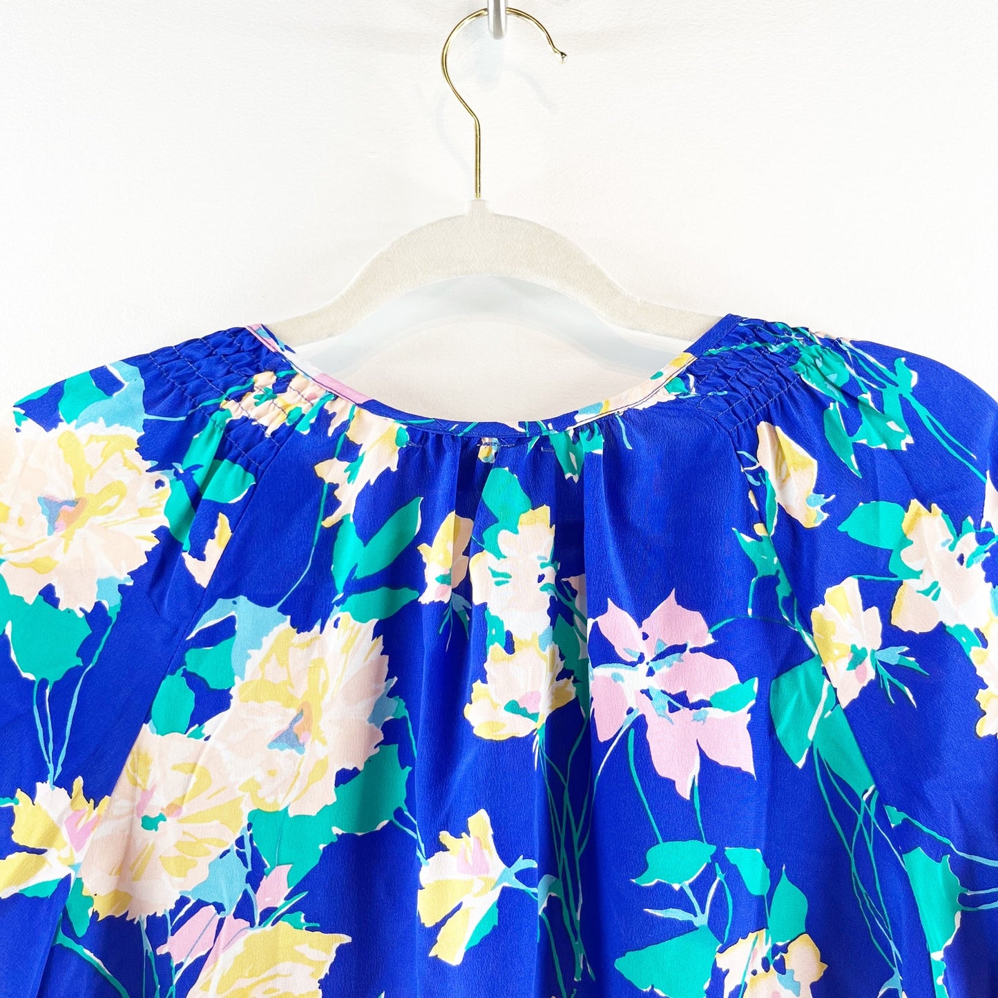 Yumi Kim Blue Floral 100% Silk 3/4 Sleeve Blouse Top Shirt Blue Yellow  XS