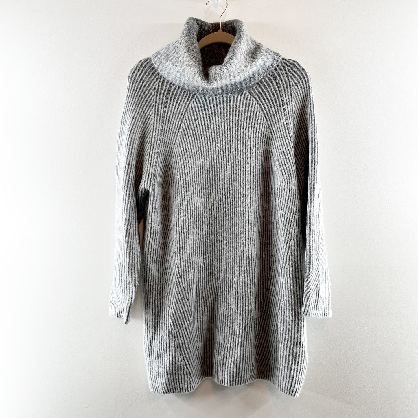 Topshop Long Sleeve Turtleneck Knit Mini Sweater Dress Gray US 0-2 XS