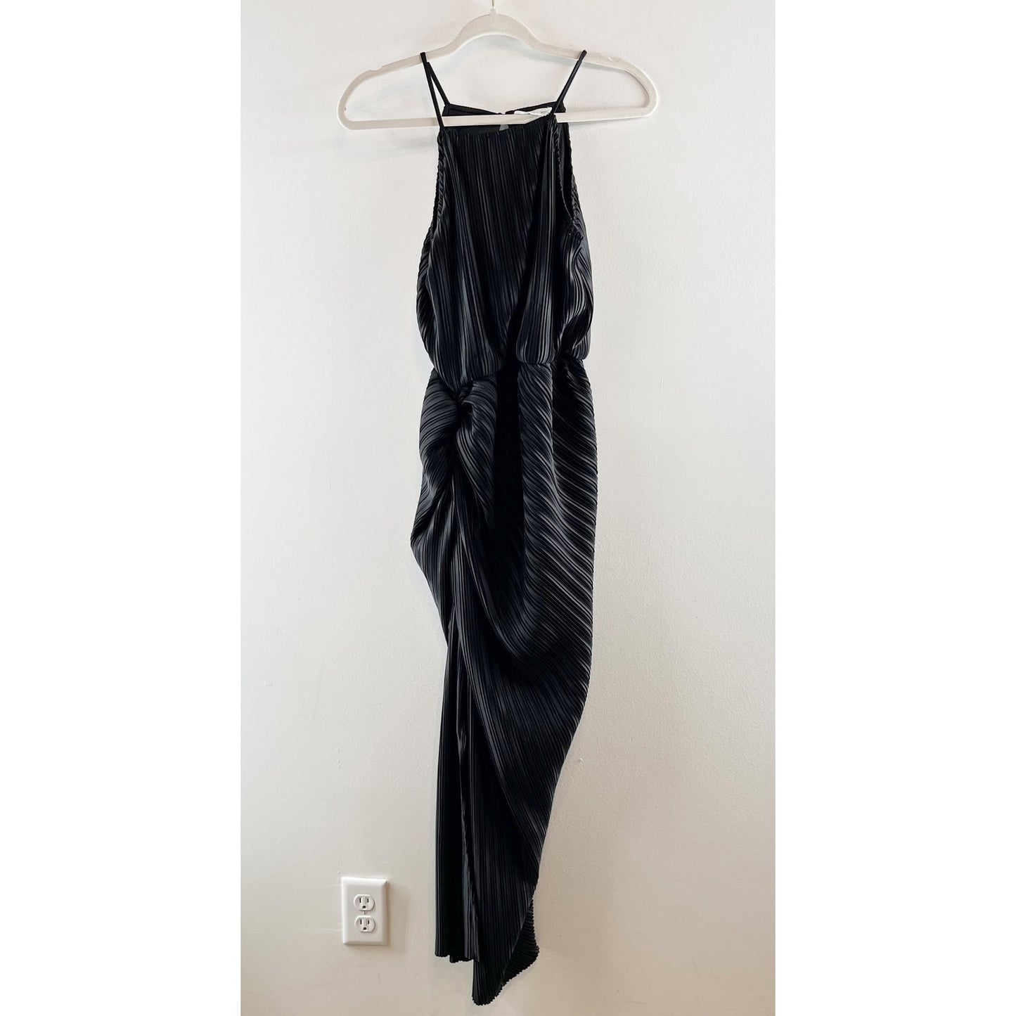 Mable Yanni Ruched Pleated Midi Dress Slit Front Sleeveless Slim Black Medium