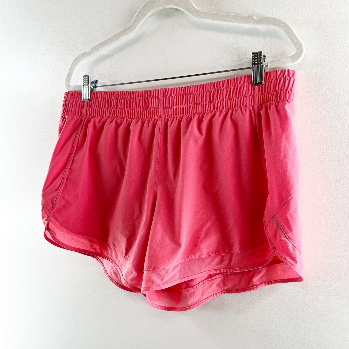 Athleta High Rise Mesh Racer Run Lined Running Shorts Coral Pink Large