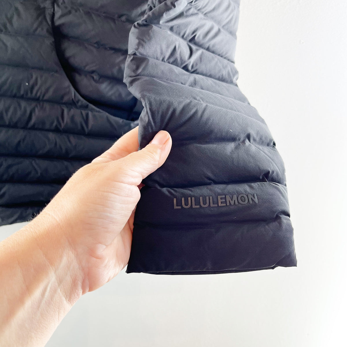 Lululemon Pack It Down Long Sleeve Full Zip Hood Puffer Quilted Jacket Black 8