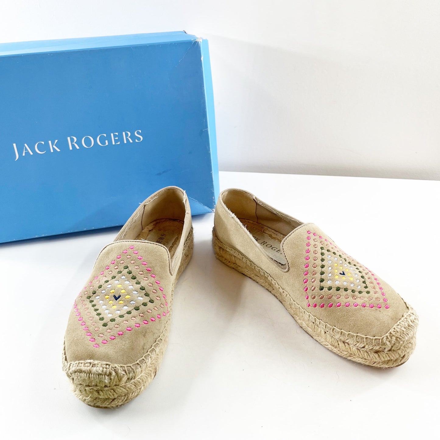 Jack Rogers Luna Suede Embroidery Slip On Flat Espadrilles Shoes Sand 7.5