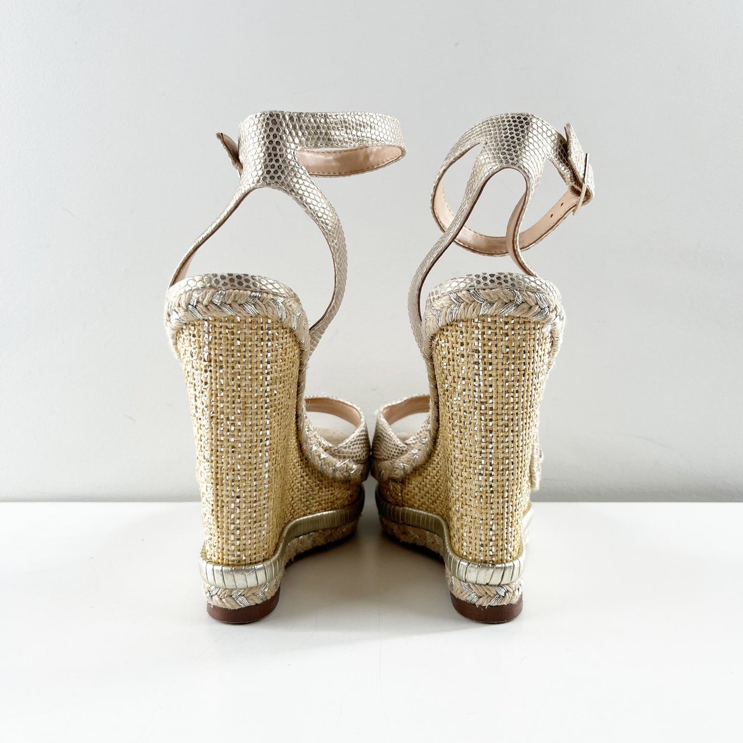JLO Jennifer Lopez Ondra Wedge Heel Shoes Espadrille Sandals Gold 7.5